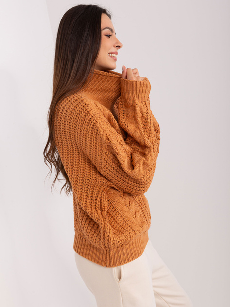 Hurt Jasnobrązowy damski sweter oversize z warkoczami