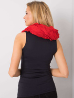 Czerwona chusta z frędzlami