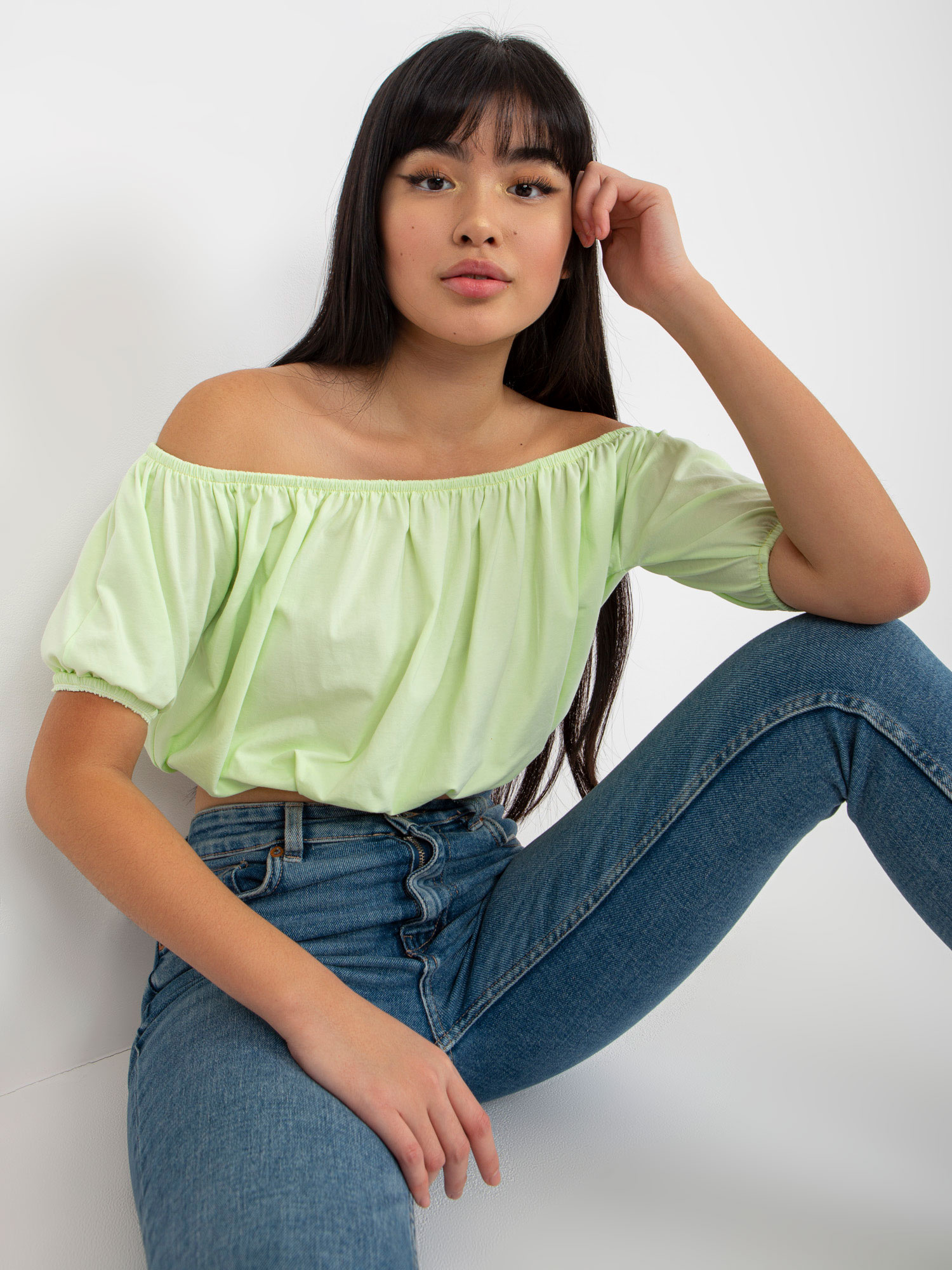 Hurt Limette kurze Bluse im Spanischen Stil aus Baumwolle.