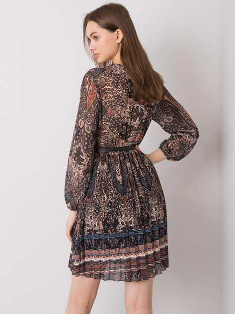 Czarna sukienka plisowana we wzory Carmona