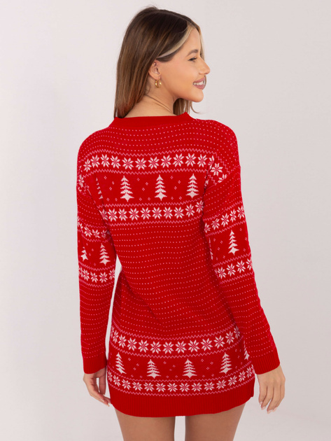 Czerwony długi sweter w śnieżynki