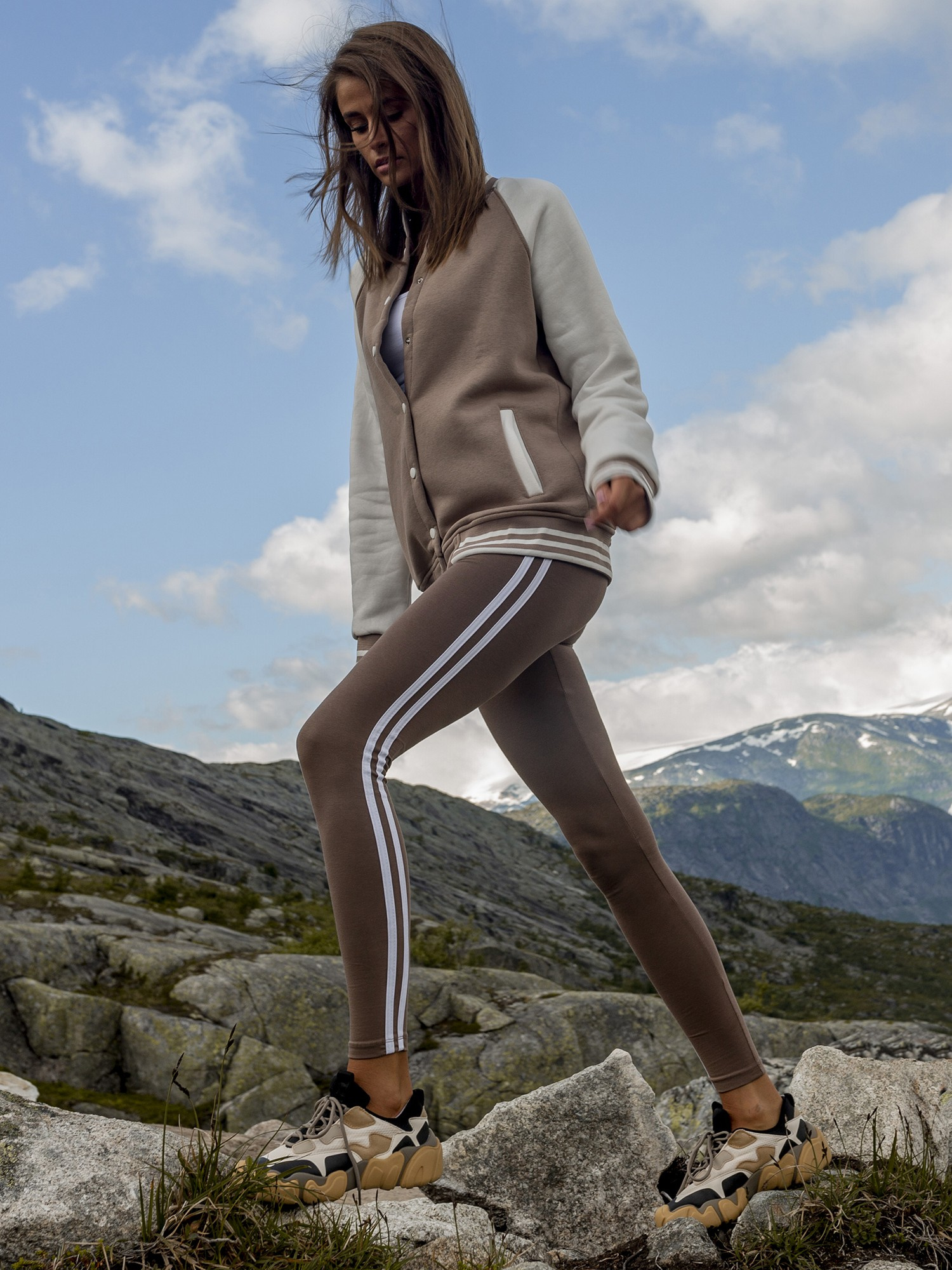 Brązowe legginsy z bawełny BASIC FEEL GOOD