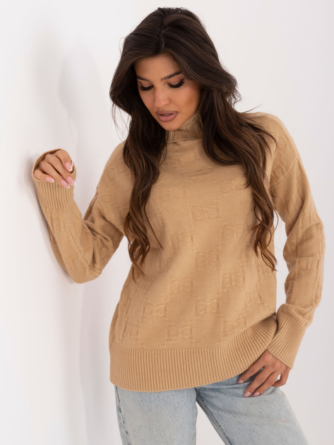 Hurtownia Camelowy sweter z golfem o kroju oversize