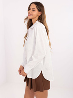 Biała elegancka koszula z aplikacją 