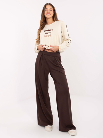 Czekoladowe szerokie spodnie basic z kieszeniami