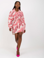 Hurt Koralowo-beżowa lniana sukienka szmizjerka z printem