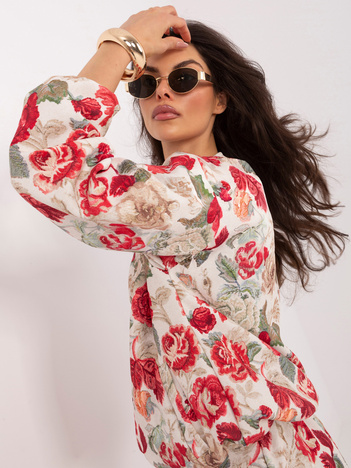 Czerwona damska kurtka typu balloon