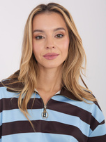 Jasnoniebieska bluza z suwakiem przy dekolcie