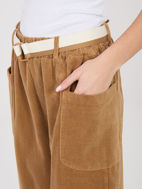 Camelowe sztruksowe spodnie ze zwężaną nogawką RUE PARIS