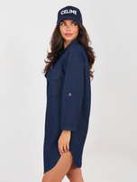 Granatowa jeansowa sukienka o kroju koszuli  RUE PARIS 