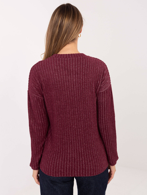 Burgundowy prążkowany sweter z okrągłym dekoltem
