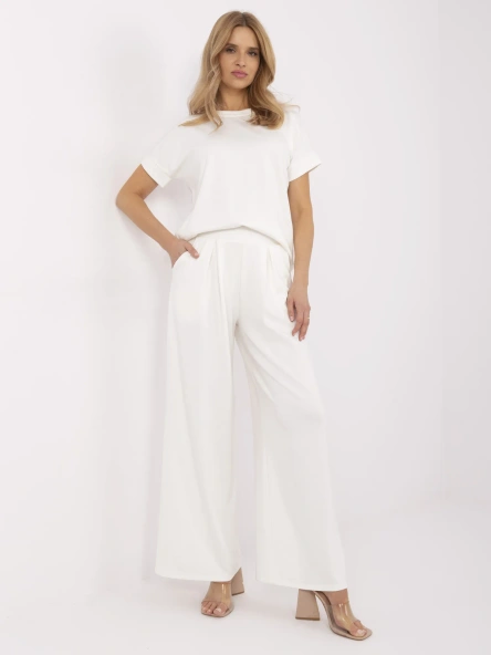 Ecru dresowe spodnie basic od kompletu