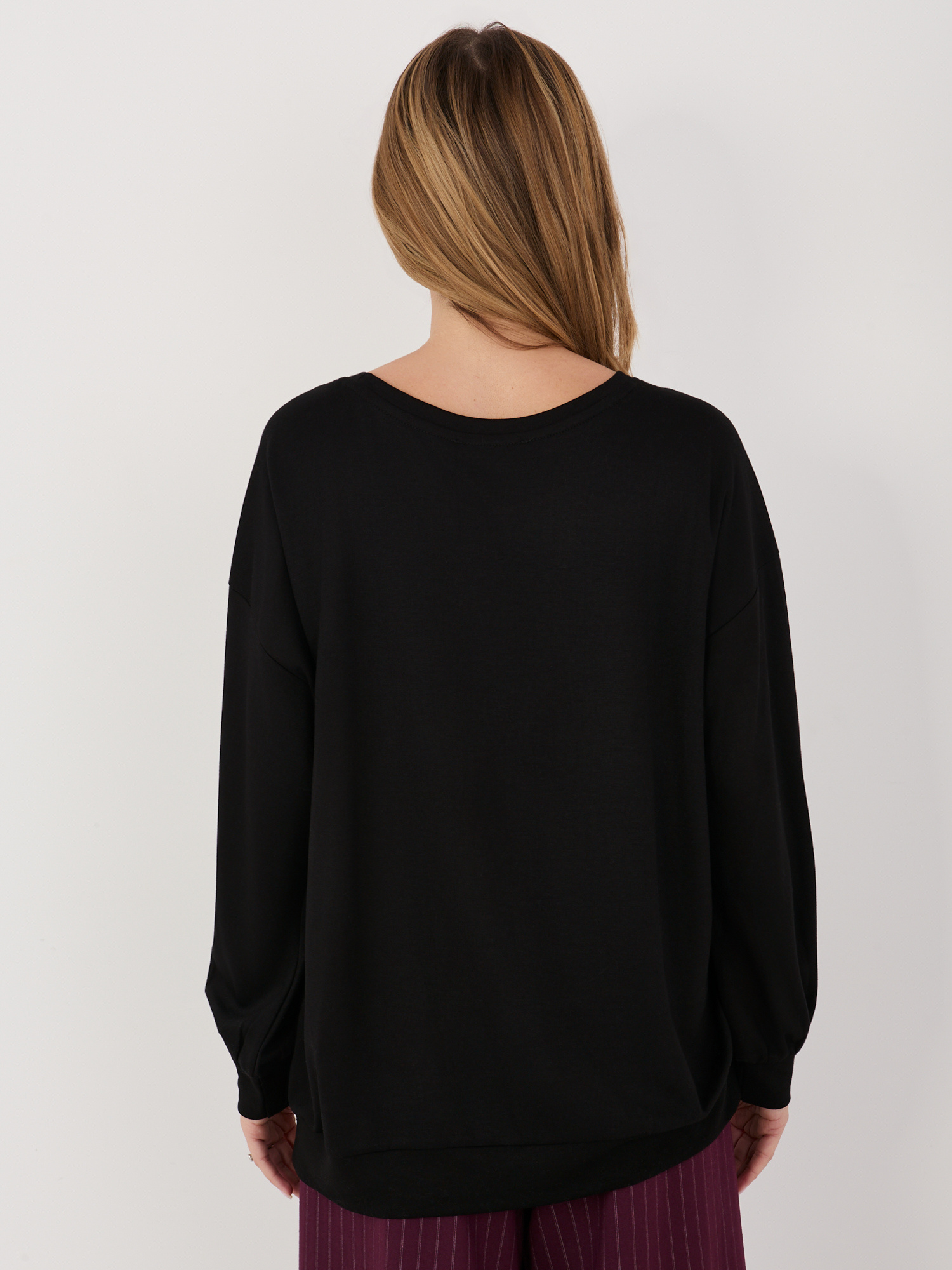 Czarna damska bluza o kroju oversize RUE PARIS 