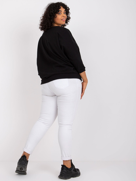 Czarna bluzka plus size z napisem Cordelia