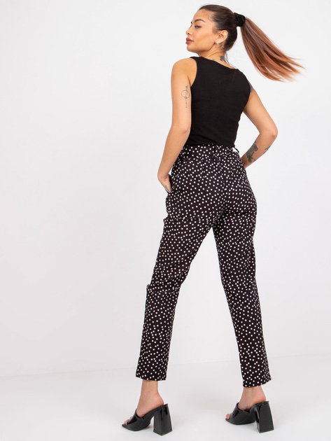 Czarne spodnie materiałowe z paskiem Kyoto