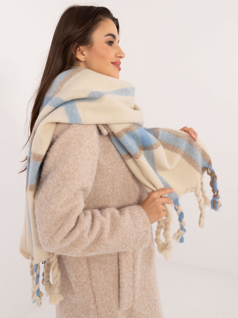 Hurtownia online Jasnobeżowy ciepły szal w kratę