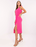 Różowa midi sukienka z rozcięciem RUE PARIS 