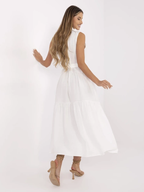 Biała długa sukienka bez rękawów