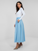 Pastelowa niebieska midi spódnica w paski