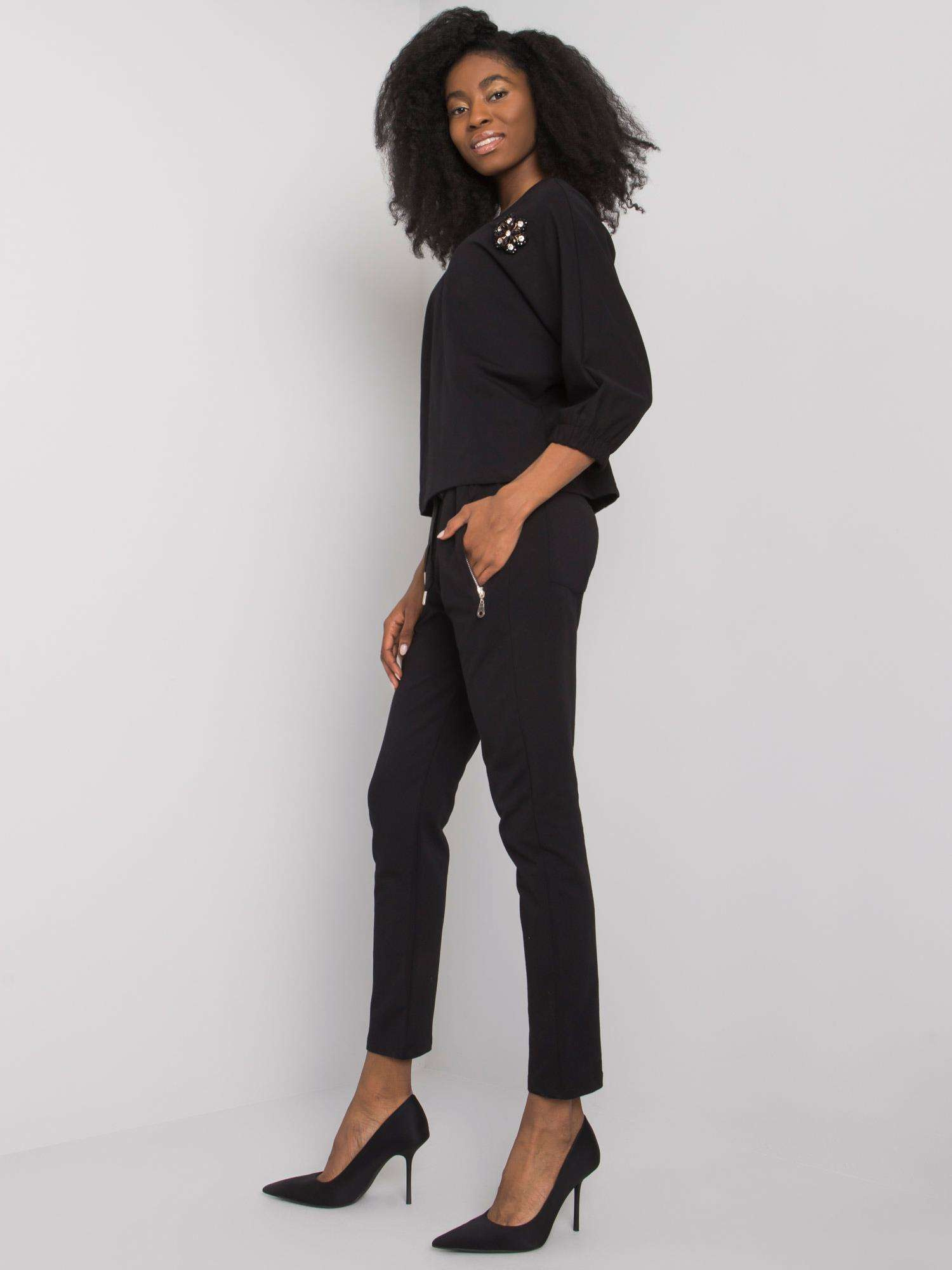 Black cotton set with Jane RUE PARIS applique 