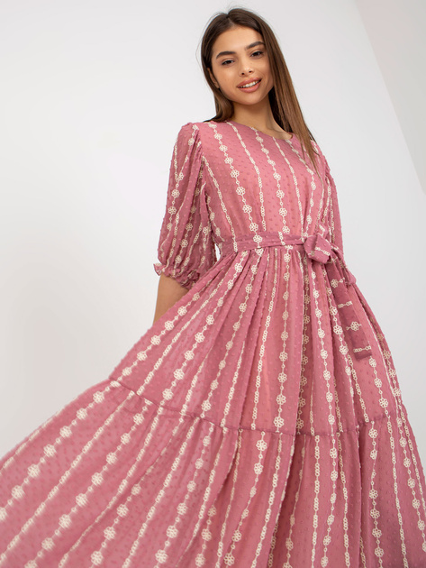 Hurt Brudnoróżowa midi sukienka z falbaną i haftem