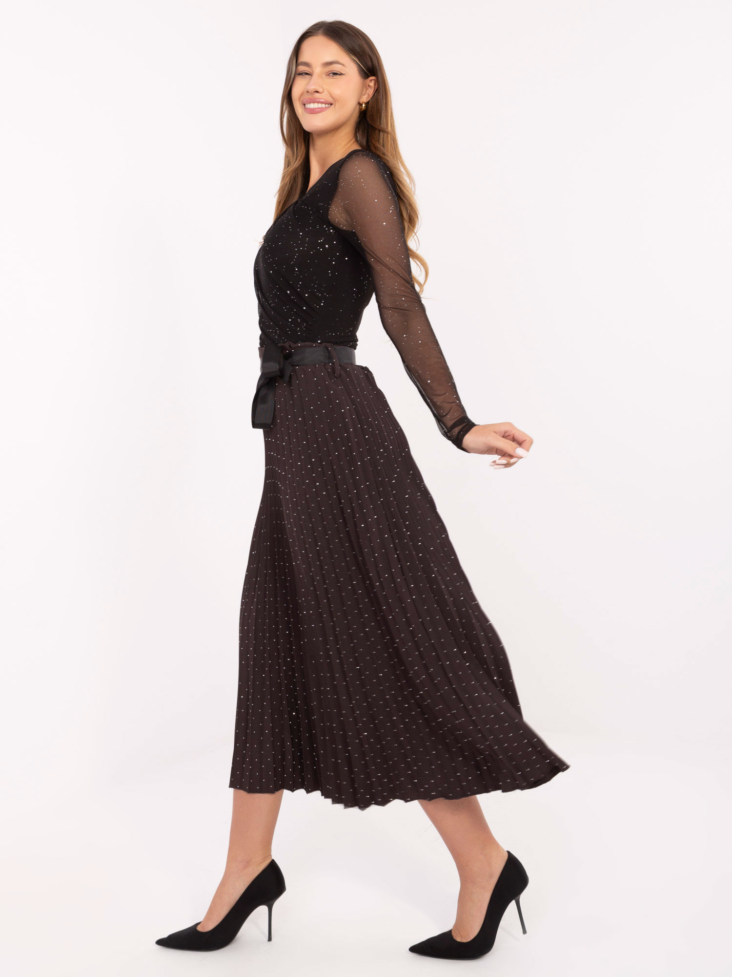Chocolate pleated skirt with belt RUE PARIS.