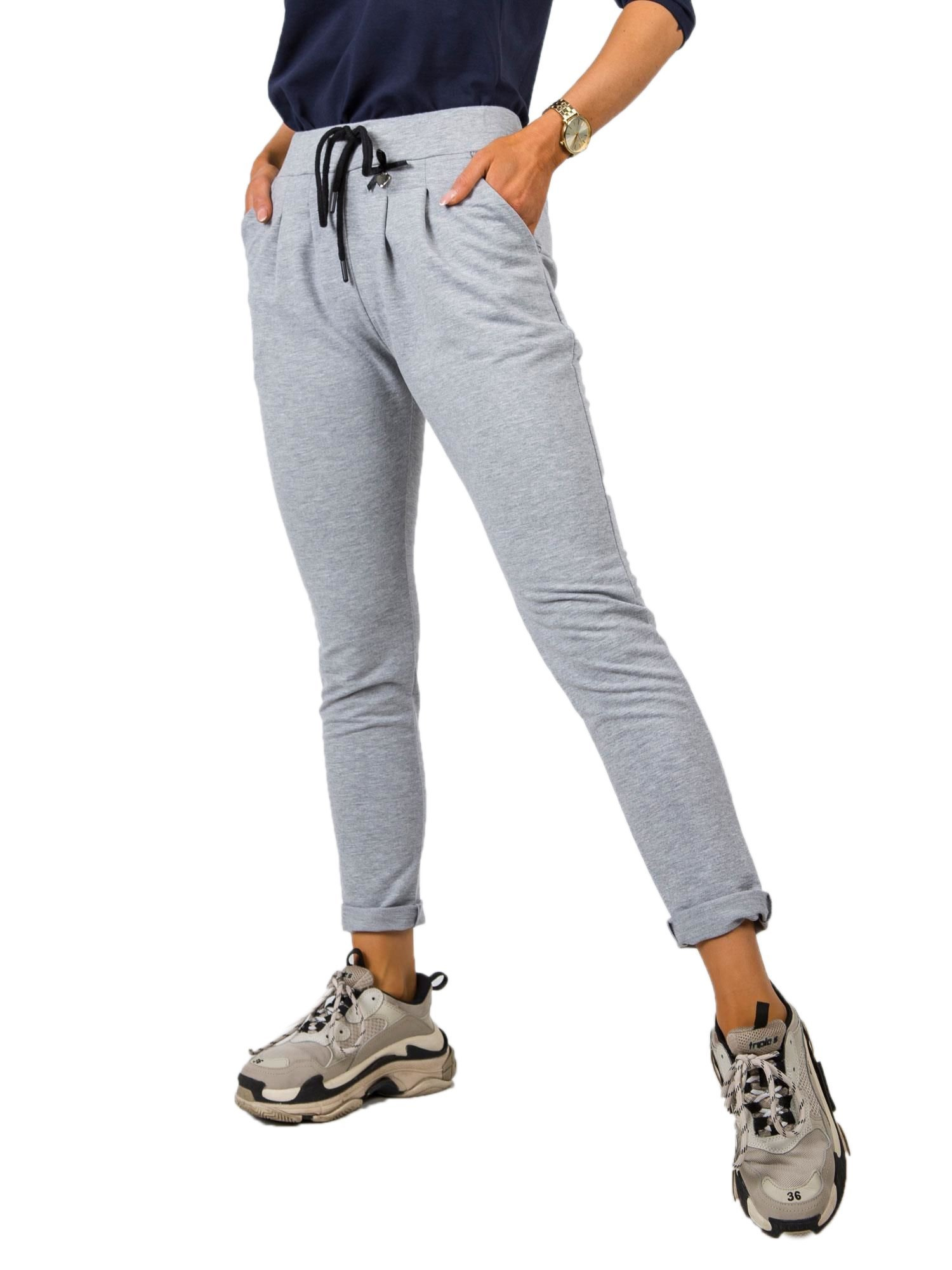 Graue Hose Jess.