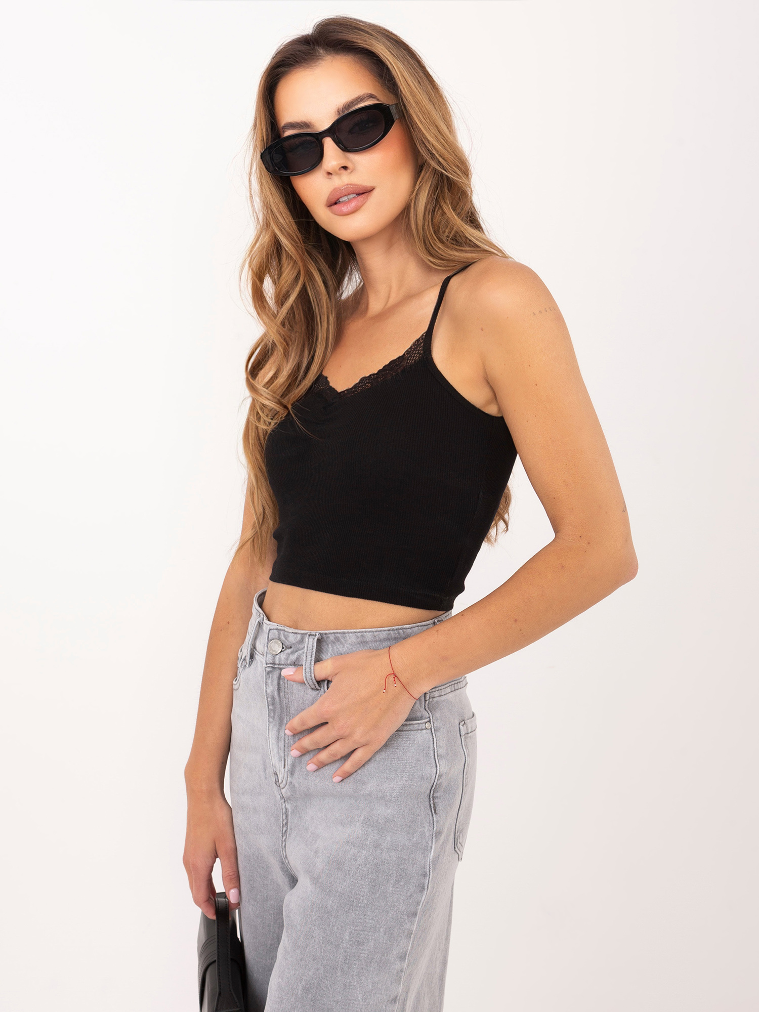 Czarny krótki top basic w prążki RUE PARIS