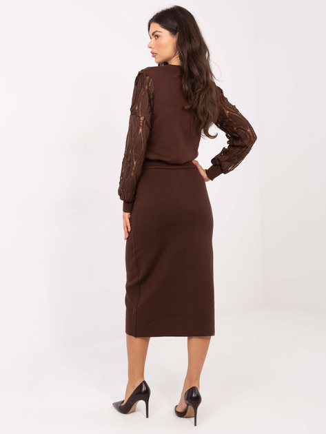 Brązowa dopasowana spódnica z dzianiny