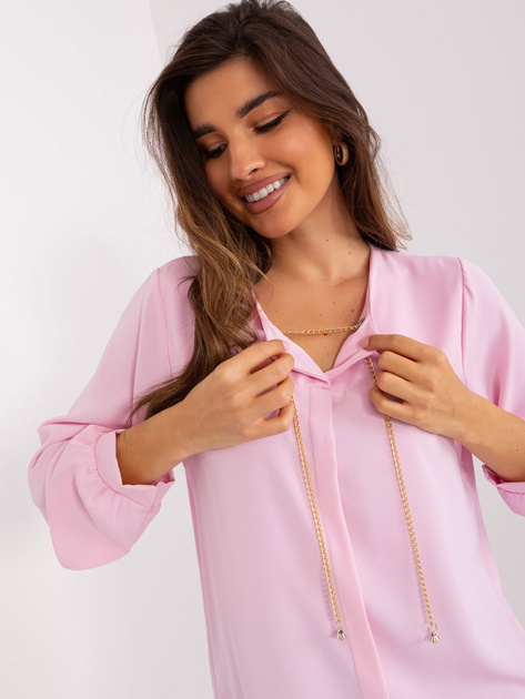 Hurtownia Jasnoróżowa elegancka bluzka wizytowa