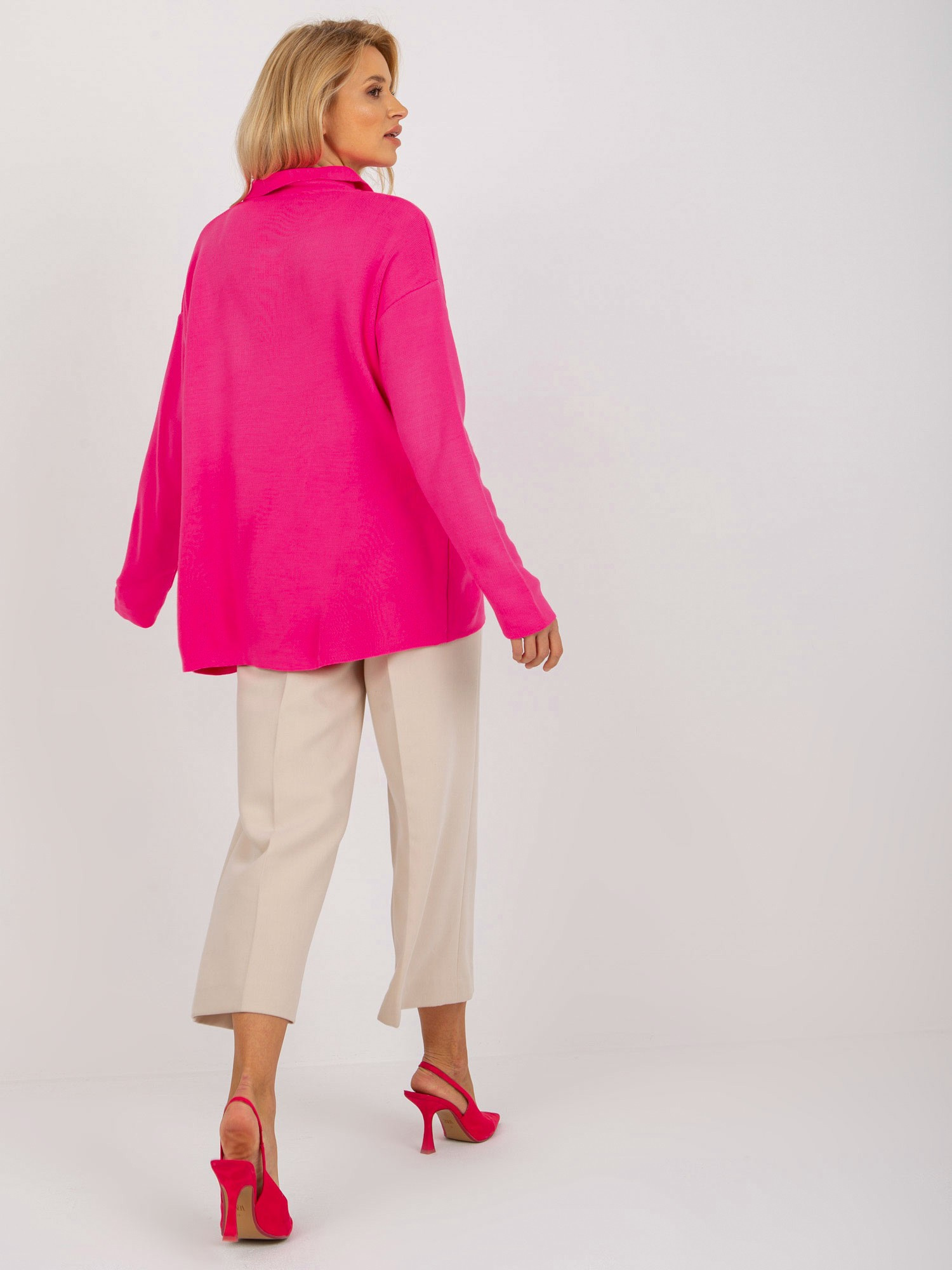 Fluo różowy damski sweter oversize z kołnierzykiem RUE PARIS