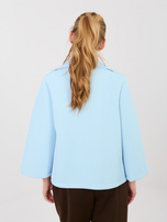 Jasnoniebieski piankowy płaszcz z kołnierzem