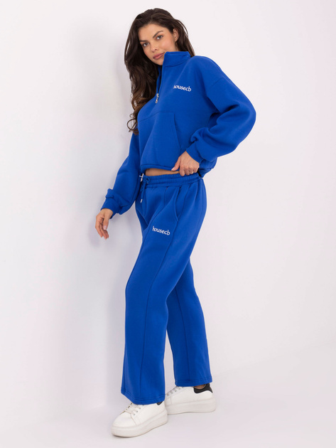 Kobaltowy dresowy komplet damski z haftem