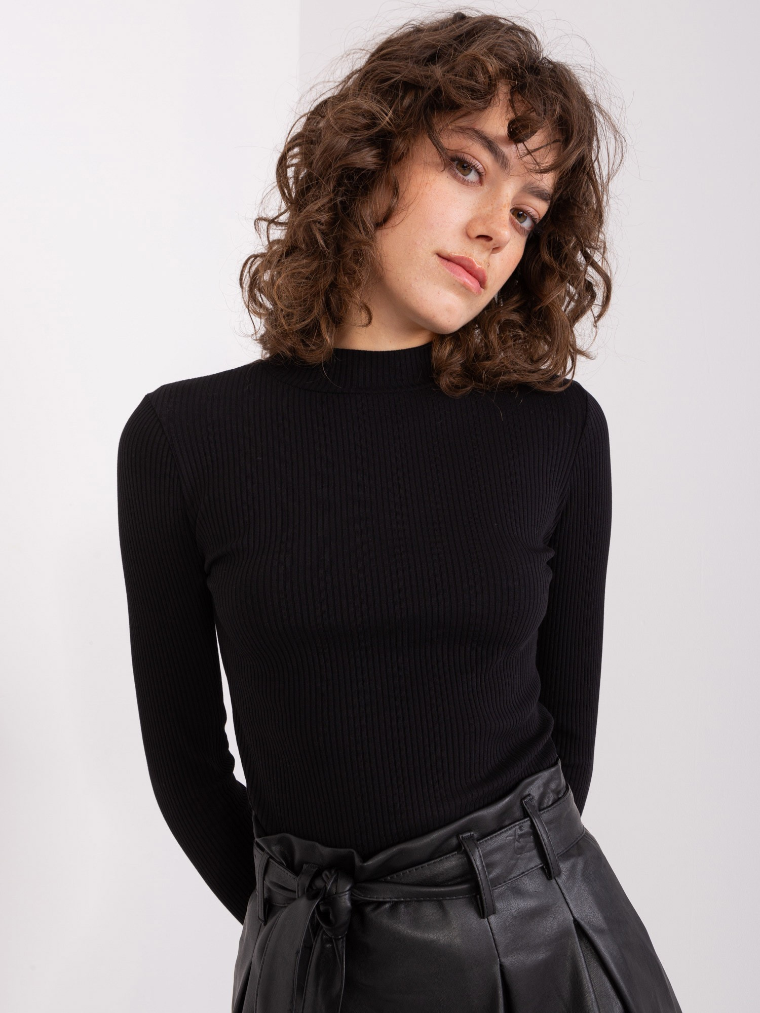 Juoda pagrindinė juostuota palaidinė BASIC FEEL GOOD.