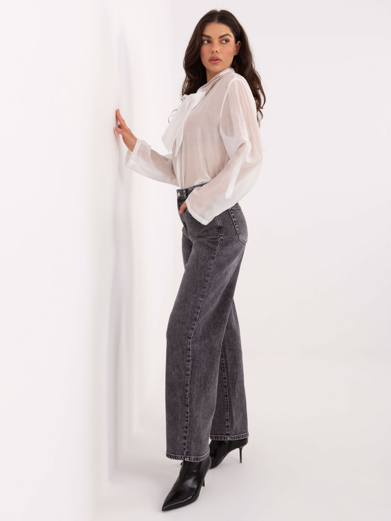 Spodnie jeans ciemny szary