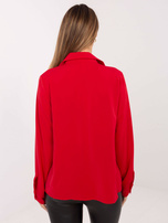 Czerwona damska koszula z ozdobnymi guzikami 