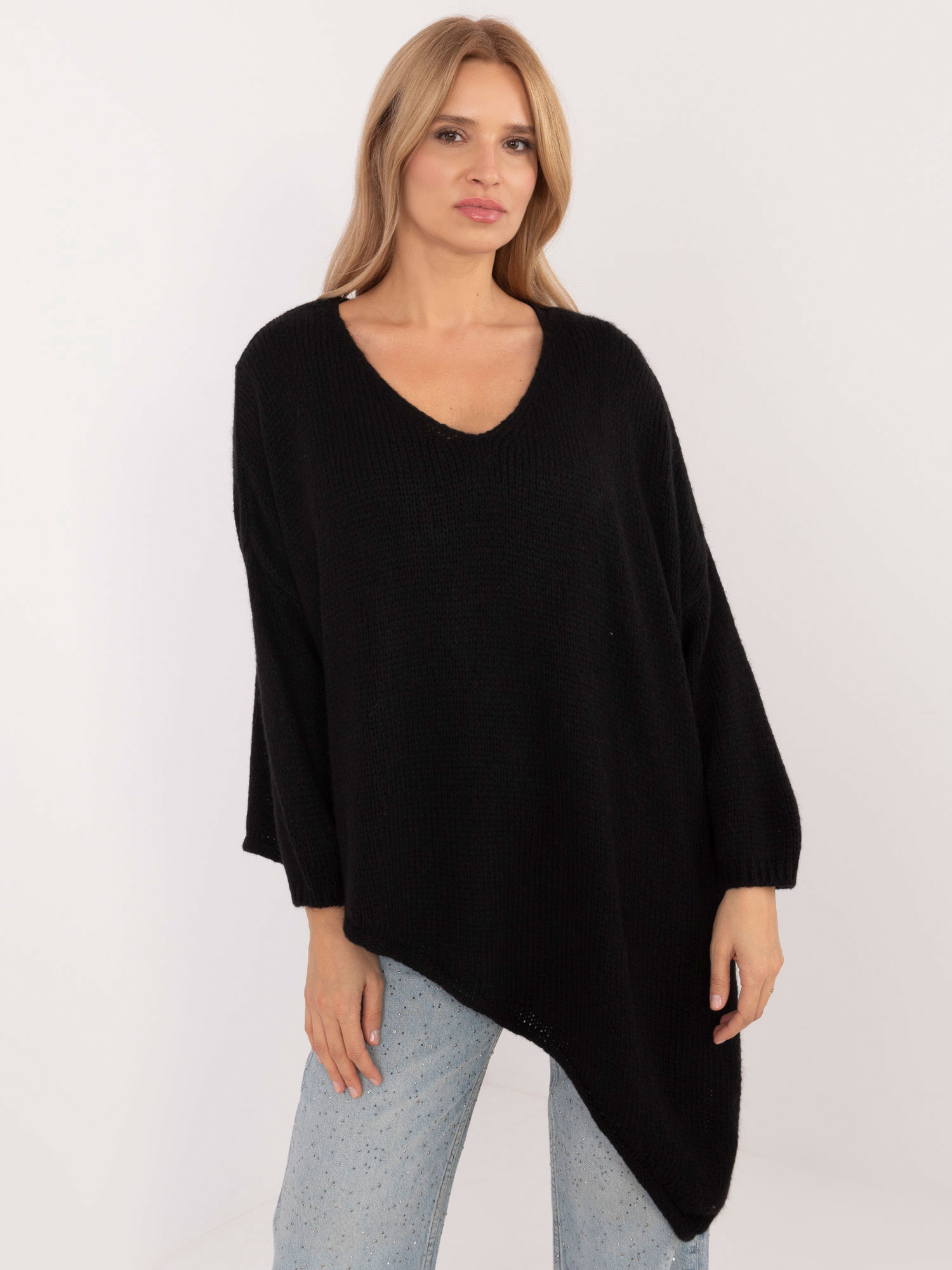 Sweter czarny