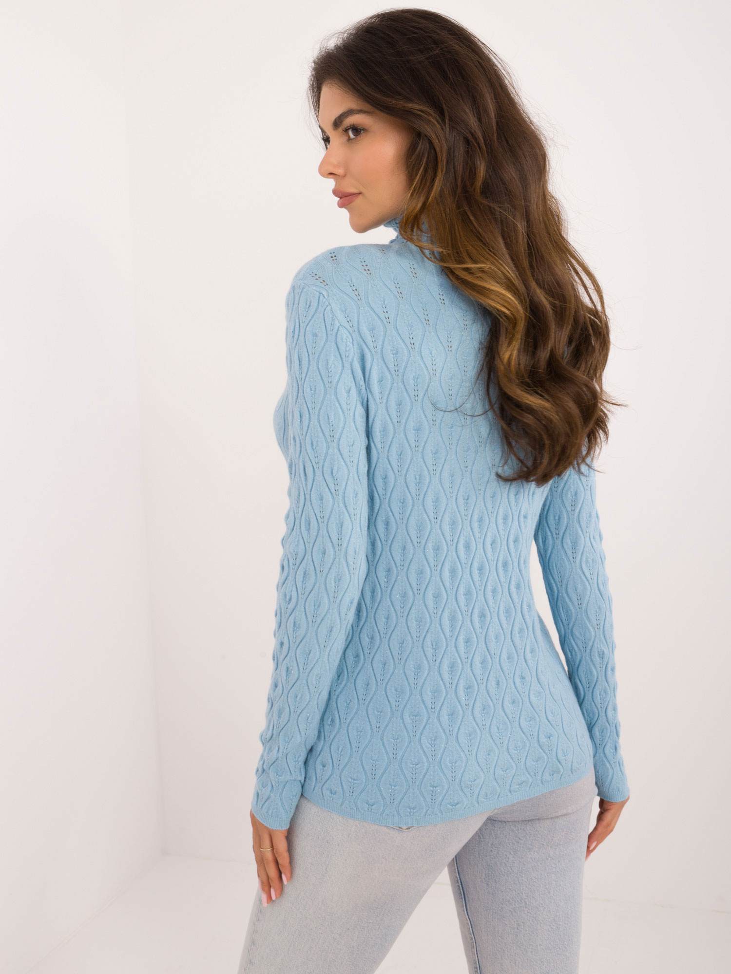 Sweter jasny niebieski