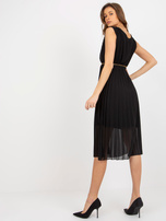 Hurtownia Czarna midi sukienka plisowana bez rękawów 