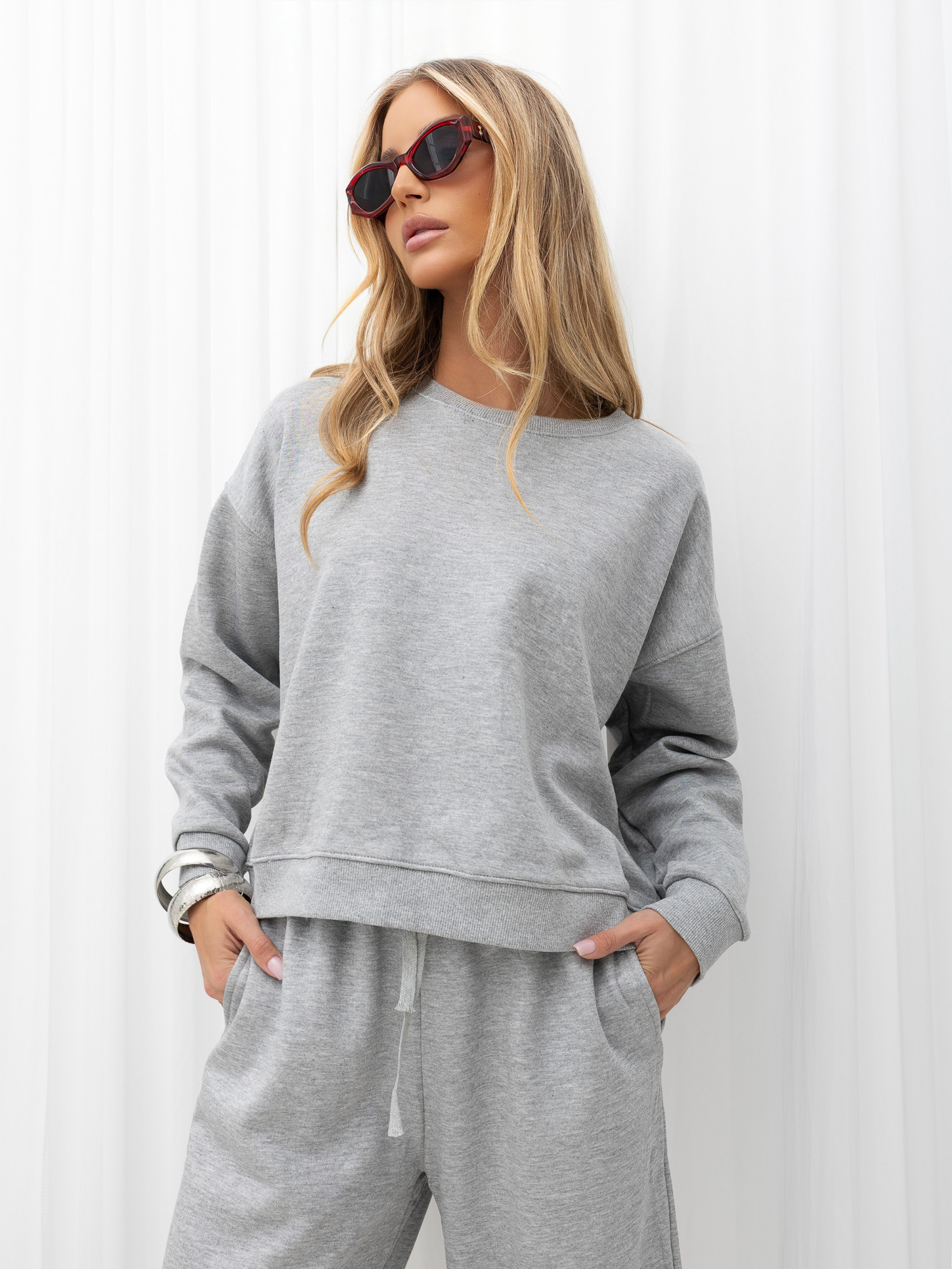 Szary ocieplany komplet basic ze spodniami wide leg