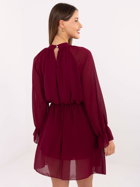 Burgundowa rozkloszowana sukienka z żabotem RUE PARIS