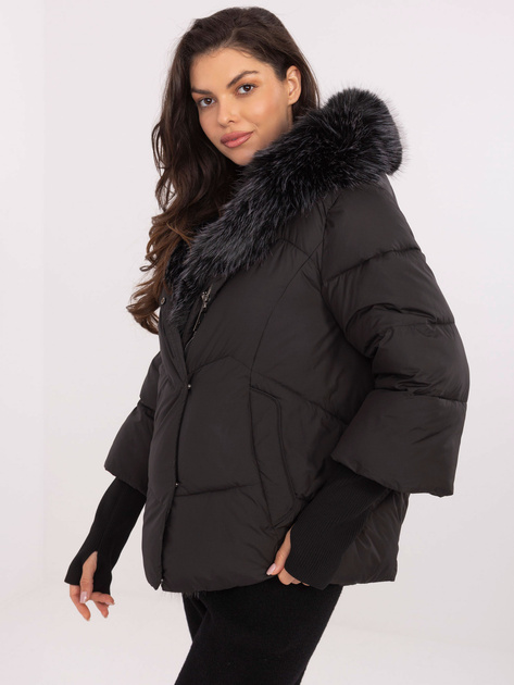 Czarna zimowa kurtka z kapturem