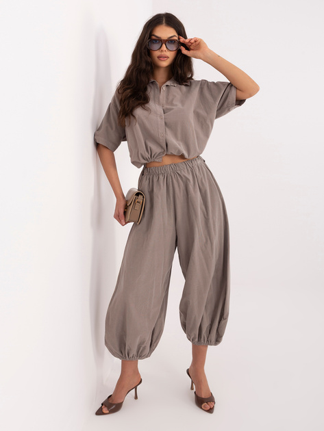 Ciemnobeżowe spodnie parachute z sztruksu