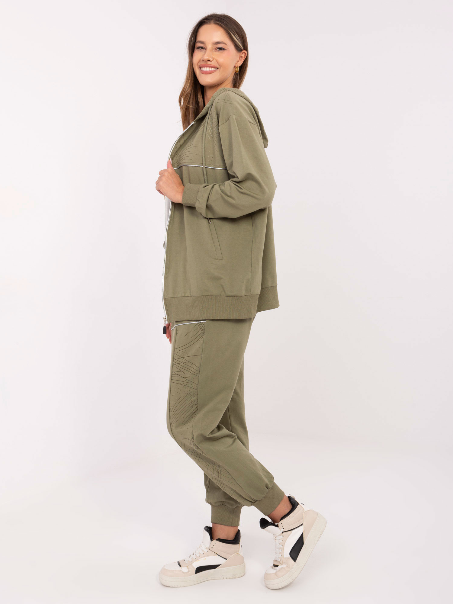 Komplet khaki