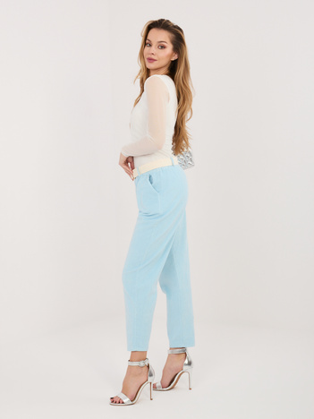 Jasnoniebieskie damskie spodnie cigarette z sztruksu