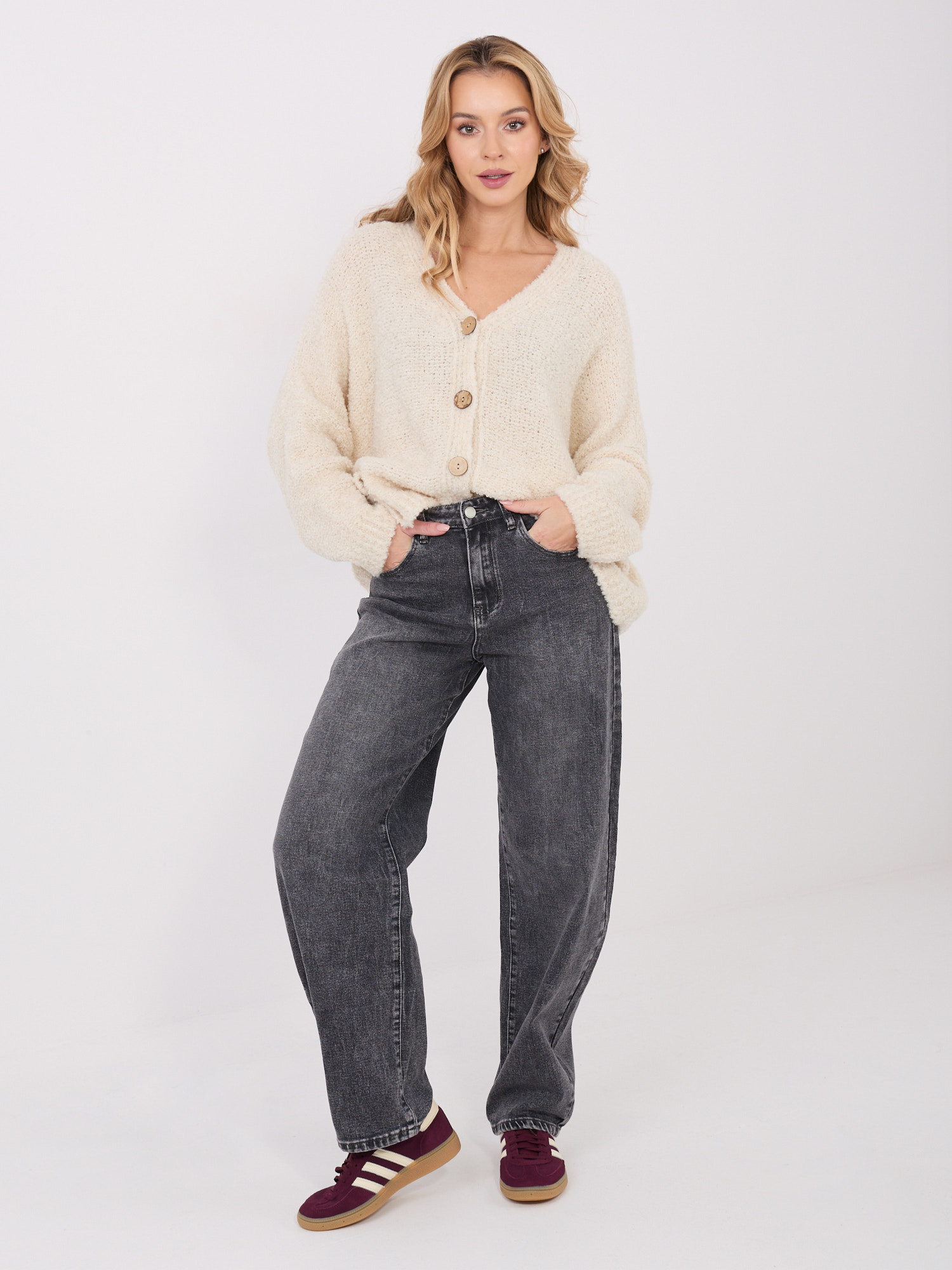 Sweter jasny beżowy