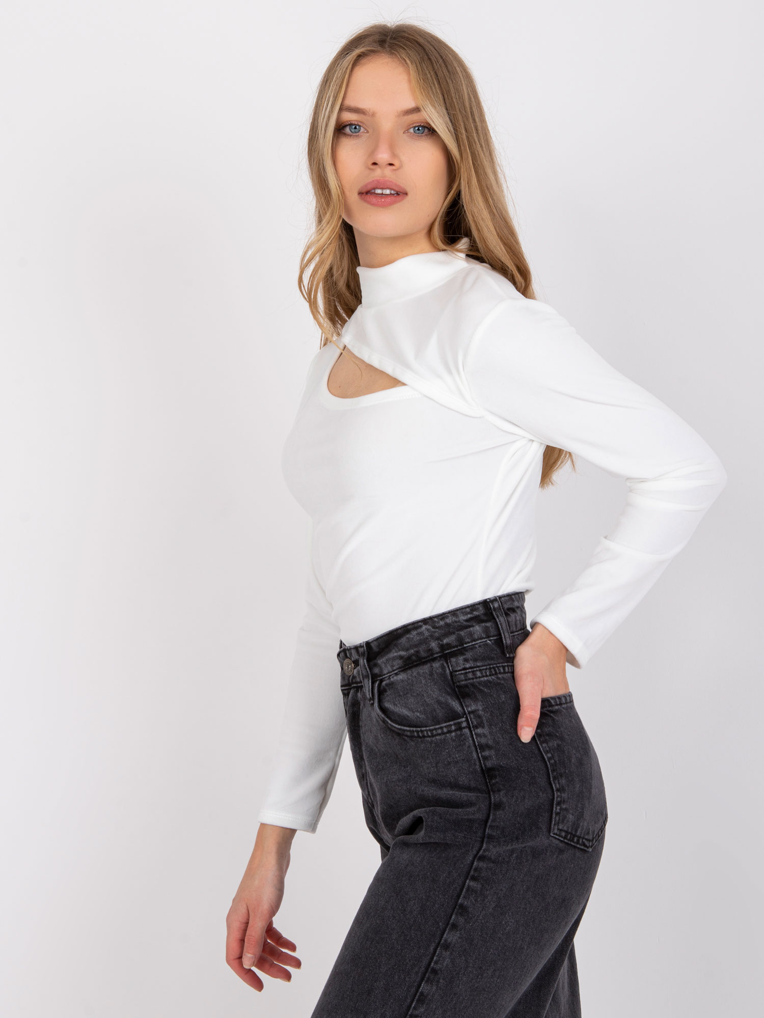 White velour blouse with stand-up collar Kigali