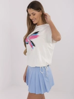 Ecru damski t-shirt z haftem 