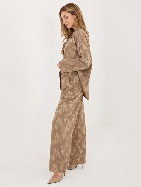 Ciemnobeżowy letni komplet z wypukłym wzorem RUE PARIS