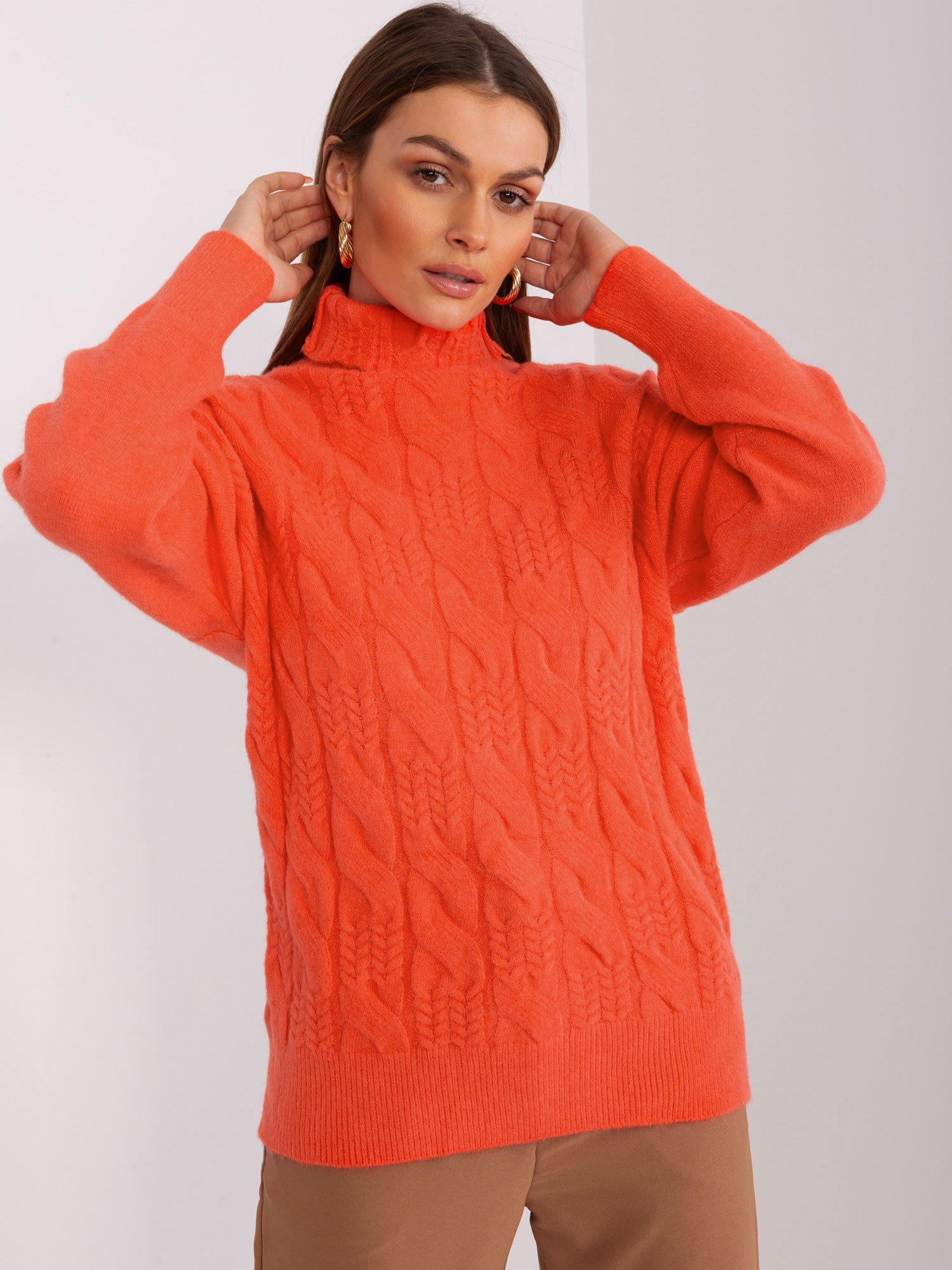 Sweter pomarańczowy